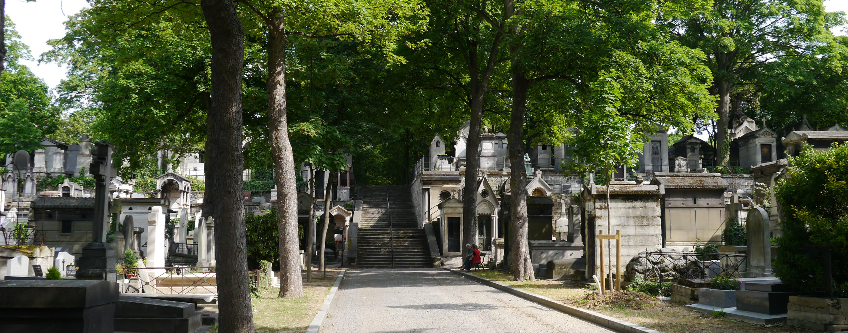 死亡在生活之間｜墓園三部曲之一．巴黎四大公墓